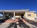 Maravillosa Villa con Piscina y Vistas a la Montaña en Petrer in  Dream Villas Alicante