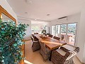 Acogedora Villa con Piscina y Vistas Panoramicas a la Montaña en Petrer in  Dream Villas Alicante