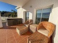 Acogedora Villa con Piscina y Vistas Panoramicas a la Montaña en Petrer in  Dream Villas Alicante