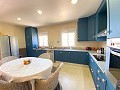 Mooi landelijk huis met zwembad in Pinoso in  Dream Villas Alicante