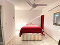 Mooi landelijk huis met zwembad in Pinoso in  Dream Villas Alicante