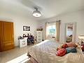 Mooi landelijk huis met zwembad in Pinoso in  Dream Villas Alicante