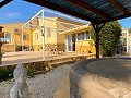 Mooi landelijk huis met zwembad in Pinoso in  Dream Villas Alicante