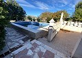  Landhaus in Sax mit 28.000m2 Grundstück in  Dream Villas Alicante