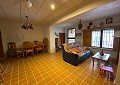  Landhaus in Sax mit 28.000m2 Grundstück in  Dream Villas Alicante
