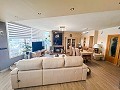 Encantadora Villa con Cocina de Verano y Casa de Invitados a 15 minutos de la Playa in  Dream Villas Alicante