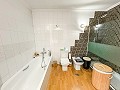 Encantadora Villa con Cocina de Verano y Casa de Invitados a 15 minutos de la Playa in  Dream Villas Alicante