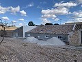 Bodega Reformada con 4 Dormitorios, 3 Baños y Piscina in  Dream Villas Alicante