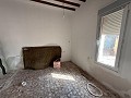 Villa met 4 slaapkamers en 2 badkamers en een houten huis met 4 slaapkamers en 2 badkamers te koop in La Romana. in  Dream Villas Alicante