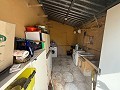 Villa met 4 slaapkamers en 2 badkamers en een houten huis met 4 slaapkamers en 2 badkamers te koop in La Romana. in  Dream Villas Alicante