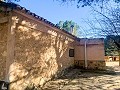 Herrlicher netzunabhängiger Reiterhof in Almansa in  Dream Villas Alicante