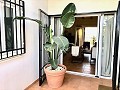Exklusive Off-Grid-Villa auf dem Gipfel des Berges in Villena in  Dream Villas Alicante