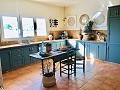 Exklusive Off-Grid-Villa auf dem Gipfel des Berges in Villena in  Dream Villas Alicante