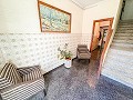 Wundervolles Stadthaus mit Geschäftsmöglichkeit in Elda in  Dream Villas Alicante