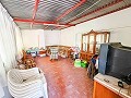 Wundervolles Stadthaus mit Geschäftsmöglichkeit in Elda in  Dream Villas Alicante