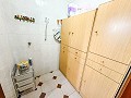 Wundervolles Stadthaus mit Geschäftsmöglichkeit in Elda in  Dream Villas Alicante