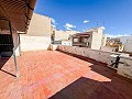 Wundervolles Stadthaus mit Geschäftsmöglichkeit in Elda in  Dream Villas Alicante