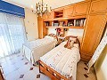 Wundervolles Stadthaus mit Geschäftsmöglichkeit in Elda in  Dream Villas Alicante