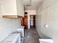 Gran Proyecto de Reforma con Opción de Comercio y 2 Apartamentos in  Dream Villas Alicante