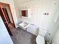 Gran Proyecto de Reforma con Opción de Comercio y 2 Apartamentos in  Dream Villas Alicante