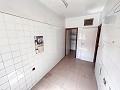 Gran Proyecto de Reforma con Opción de Comercio y 2 Apartamentos in  Dream Villas Alicante
