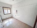 Gran Proyecto de Reforma con Opción de Comercio y 2 Apartamentos in  Dream Villas Alicante