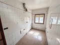 Gran Proyecto de Reforma con Opción de Comercio y 2 Apartamentos in  Dream Villas Alicante