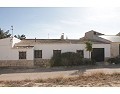 Casa de campo de 2 dormitorios y 1 baño en venta en Lel, Pinoso. in  Dream Villas Alicante
