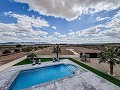 Prêt maintenant, villa spectaculaire avec piscine, maison d'amis et bar! in  Dream Villas Alicante