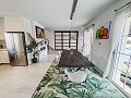 Prêt maintenant, villa spectaculaire avec piscine, maison d'amis et bar! in  Dream Villas Alicante