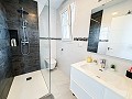 Prêt maintenant, villa spectaculaire avec piscine, maison d'amis et bar! in  Dream Villas Alicante