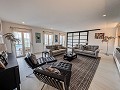 Prêt maintenant, villa spectaculaire avec piscine, maison d'amis et bar! in  Dream Villas Alicante