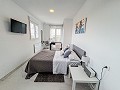 Prêt maintenant, villa spectaculaire avec piscine, maison d'amis et bar! in  Dream Villas Alicante