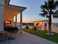 Prêt maintenant, villa spectaculaire avec piscine, maison d'amis et bar! in  Dream Villas Alicante