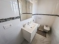 Prêt maintenant, villa spectaculaire avec piscine, maison d'amis et bar! in  Dream Villas Alicante