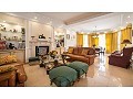 Atemberaubend Villa mit 6 Schlafzimmern und 4 Bädern in Yecla. in  Dream Villas Alicante