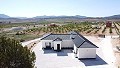 Superbe villa de 4 chambres et 3 salles de bains à Pinoso in  Dream Villas Alicante