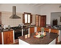 Preciosa casa de campo de 5 dormitorios y 4 baños en Raspay. in  Dream Villas Alicante