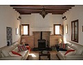 Preciosa casa de campo de 5 dormitorios y 4 baños en Raspay. in  Dream Villas Alicante