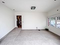 Encantadora Casa de Pueblo con Garaje en Pinoso in  Dream Villas Alicante