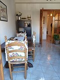 4 slaapkamer, 2 verdiepingen tellend herenhuis in Ayora in  Dream Villas Alicante