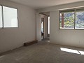 4 slaapkamer, 2 verdiepingen tellend herenhuis in Ayora in  Dream Villas Alicante