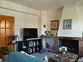 4 slaapkamer, 2 verdiepingen tellend herenhuis in Ayora in  Dream Villas Alicante
