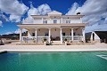 Prachtige villa met 4 slaapkamers en 3 badkamers in Pinoso. (Vaste prijs) in  Dream Villas Alicante