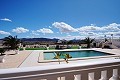 Prachtige villa met 4 slaapkamers en 3 badkamers in Pinoso. (Vaste prijs) in  Dream Villas Alicante