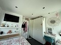 Moderne villa met 5 slaapkamers in Sax, Alicante in  Dream Villas Alicante