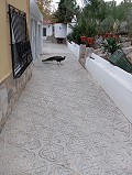 Preciosa villa de 5 dormitorios y 1 baño cerca de la ciudad de Sax in  Dream Villas Alicante