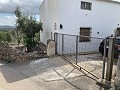 Fantastisches Landhaus mit 4 Schlafzimmern und 20.000 m2 Grundstück in  Dream Villas Alicante
