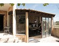 Preciosa casa de campo de 3 dormitorios y 2 baños en Villena. in  Dream Villas Alicante