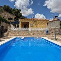 Schönes Landhaus mit 3 Schlafzimmern und 1 Bad in Yecla. in  Dream Villas Alicante